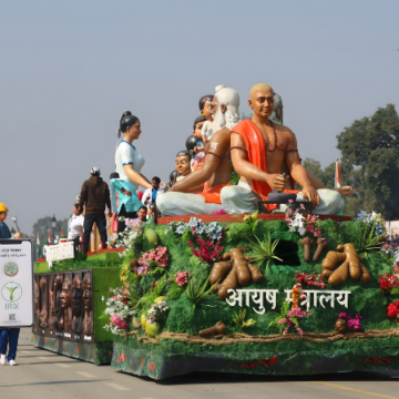 Incredible-Design-Showcases-Two-Iconic-Republic-Day-Parade-Tableaux-Celebrating-Ayush-and-the-Legacy-of-Punyashloka-Lokmata-Devi-Ahilyabai-Holkar Incredible Design Showcases Two Iconic Republic Day Parade Tableaux Celebrating Ayush and the Legacy of Punyashloka Lokmata Devi Ahilyabai Holkar