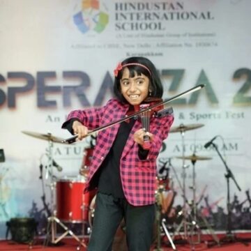 Victoria-Isaac-performing-at-Esperanza-2026-Buckingham-Hall-Karapakkam From Award Winner to Prize-Giver: Victoria Isaac Closes Esperanza 2026 at Hindustan International School, Karapakkam