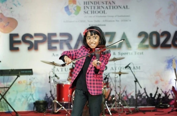 Victoria-Isaac-performing-at-Esperanza-2026-Buckingham-Hall-Karapakkam From Award Winner to Prize-Giver: Victoria Isaac Closes Esperanza 2026 at Hindustan International School, Karapakkam
